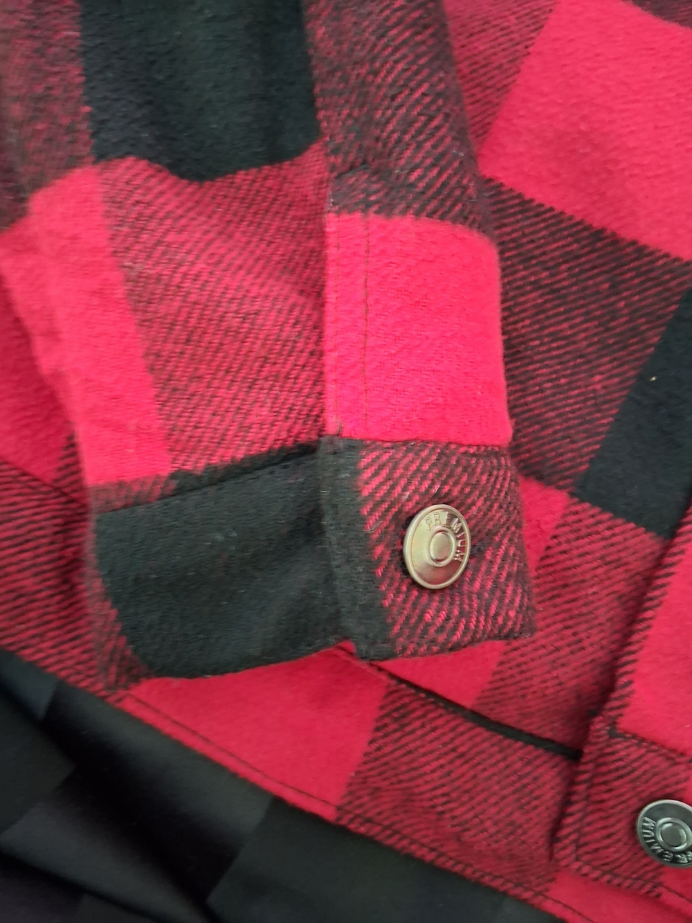 LOVE TREE Womens Red & Black Buffalo Plaid Sherpa-Lined Jacket - Picture 3 of 5